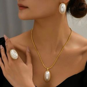 GIFT WITH PURCHASE - faux pearl earrings necklace ring